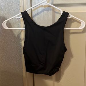 black lululemon tank top